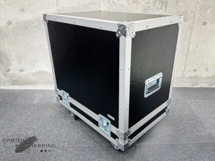 MEYERSOUND ULTRA-X40 メイヤーサウンド ポイントソーススピーカーフライトケース 専用ハードケース
