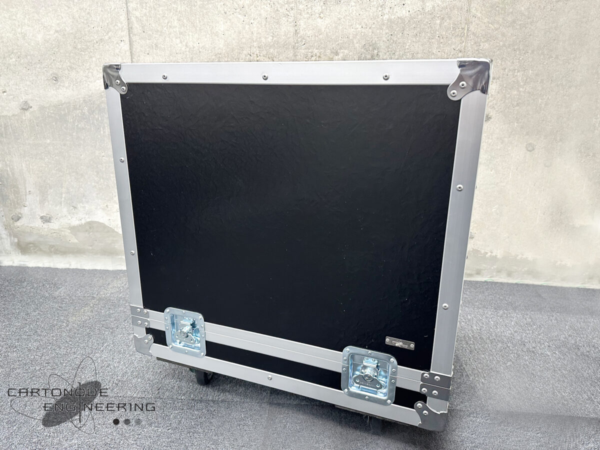 MEYERSOUND ULTRA-X40 メイヤーサウンド ポイントソーススピーカーフライトケース 専用ハードケース