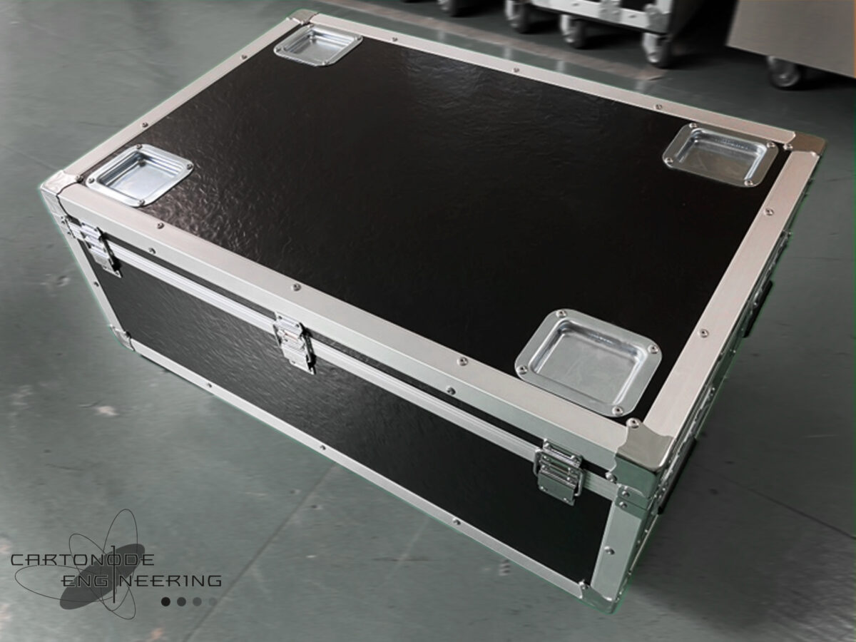 EPSON エプソン EB-PU2010B(プロジェクター) ELPLX02S(レンズ)フライトケース オーダーハードケース