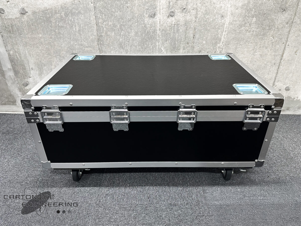 CAESSE エプソン EPSON EB-PU2213 プロジェクター + ELPLM15 レンズ 専用 フライトケース オーダーハードケース