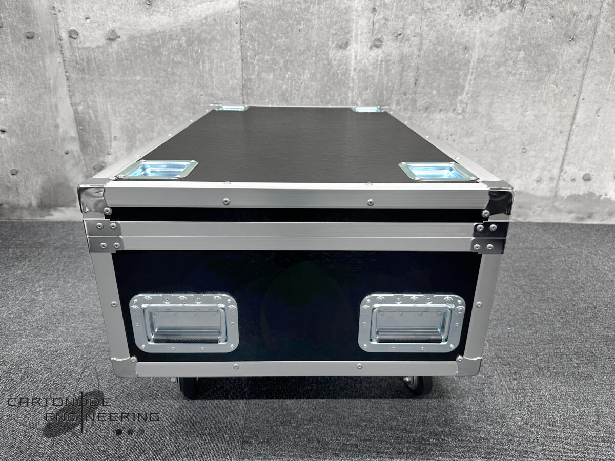 CAESSE エプソン EPSON EB-PU2213 プロジェクター + ELPLM15 レンズ 専用 フライトケース オーダーハードケース