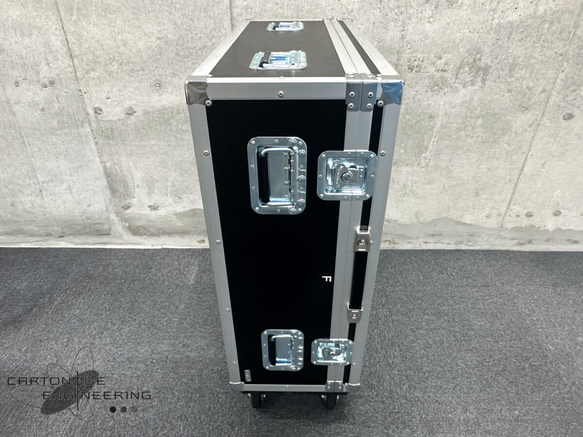 NEC NP-PA1705UL（プロジェクター） NP54ZL+NP55ZL（レンズ）フライトケース オーダーハードケース